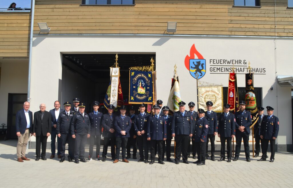 Bild Feuerwehr- und Gemeinschaftshaus Wolfsbach 4